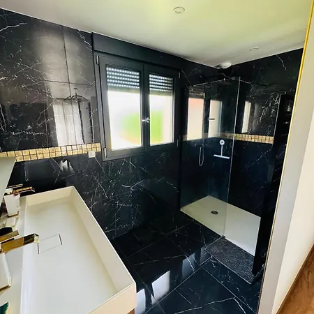 Maison Spacieuse Au Calme *